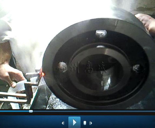 高頻感應(yīng)淬火設(shè)備對(duì)行車(chē)輪進(jìn)行淬火熱處理